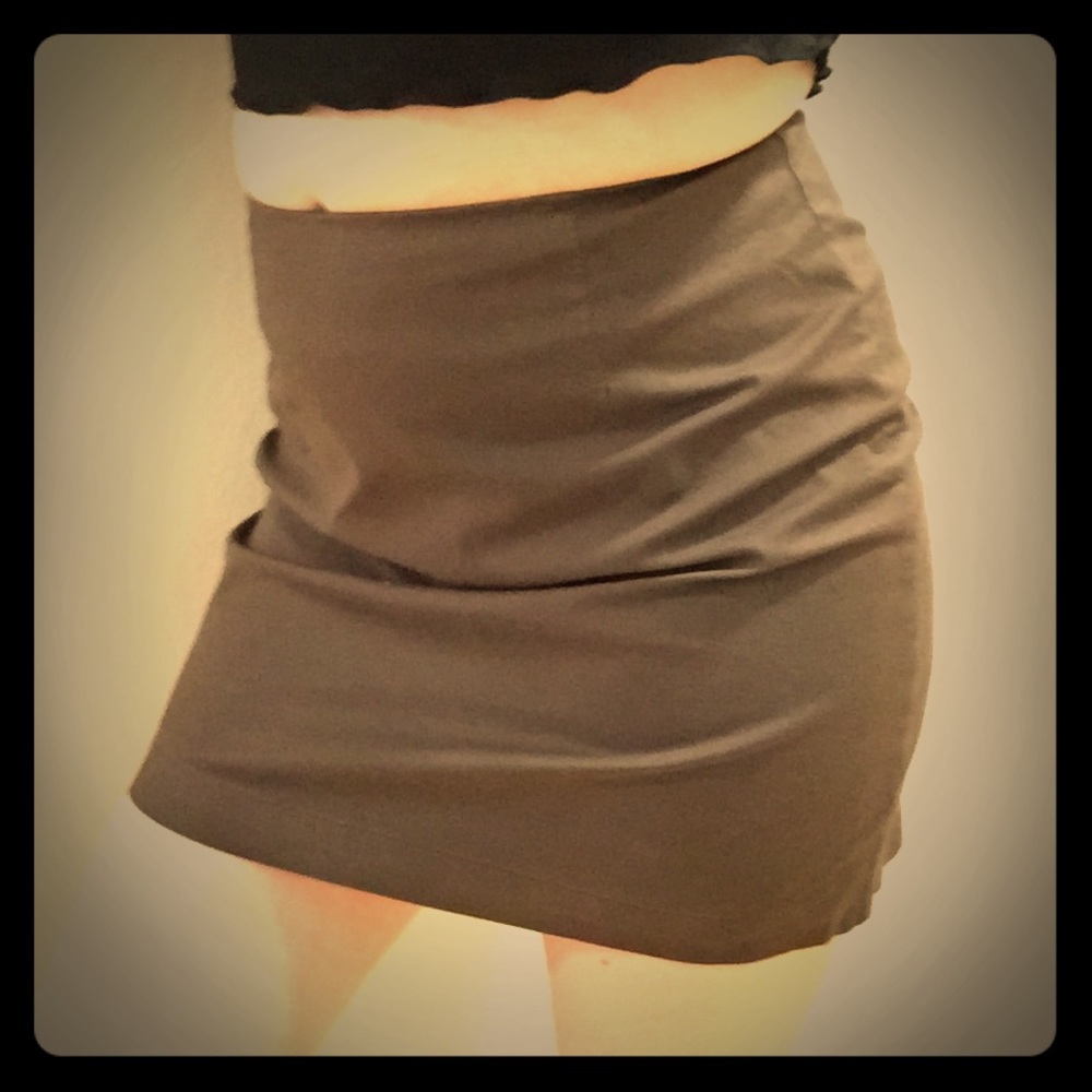 🐻BROWN MINI SKIRT FROM THE GAP🐻